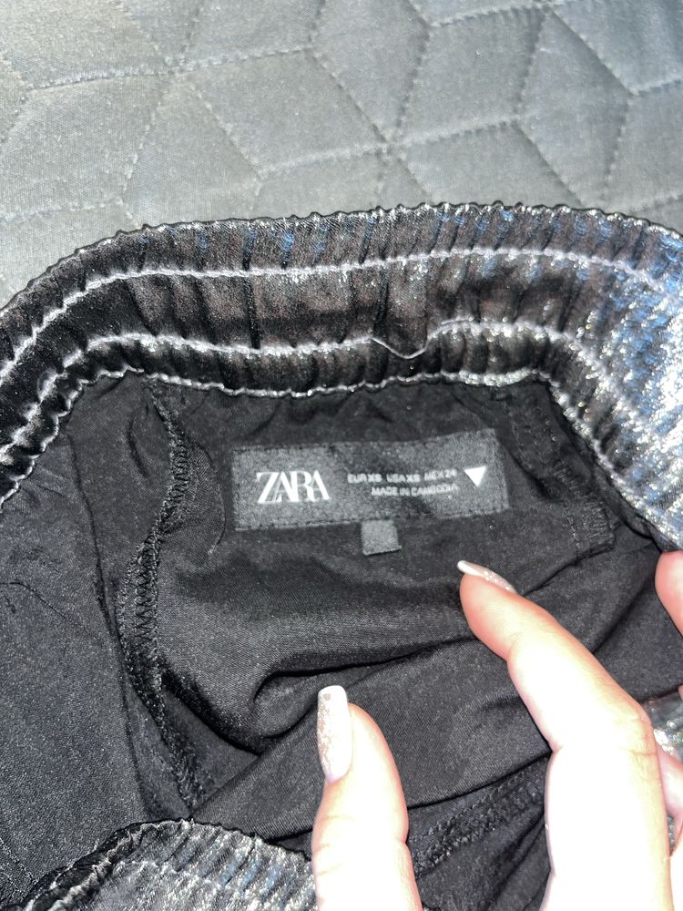 Сребрист панталон зара / zara