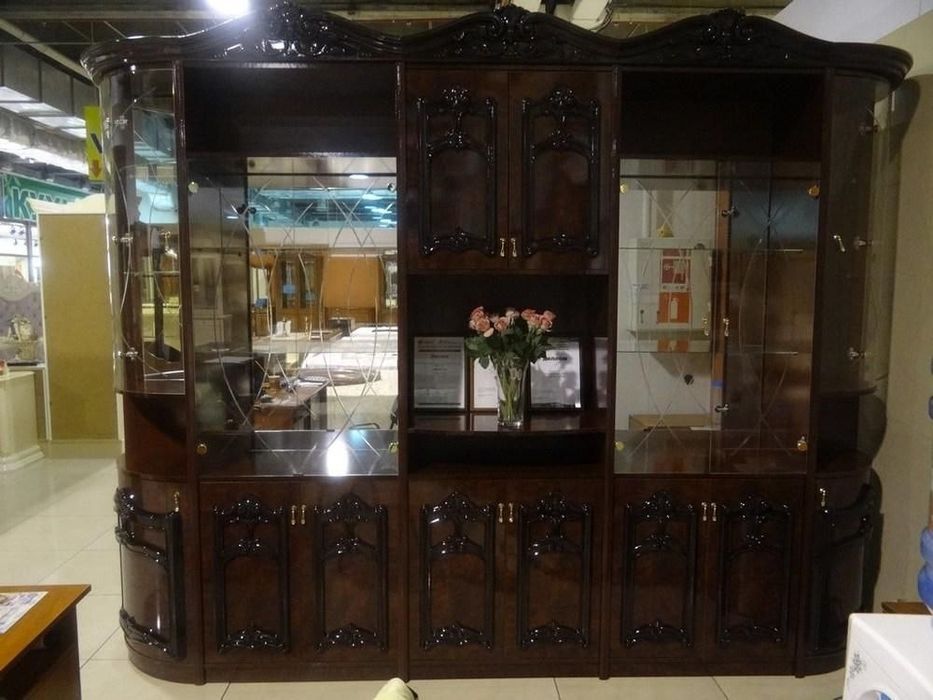 Zal uchun yengi stenka