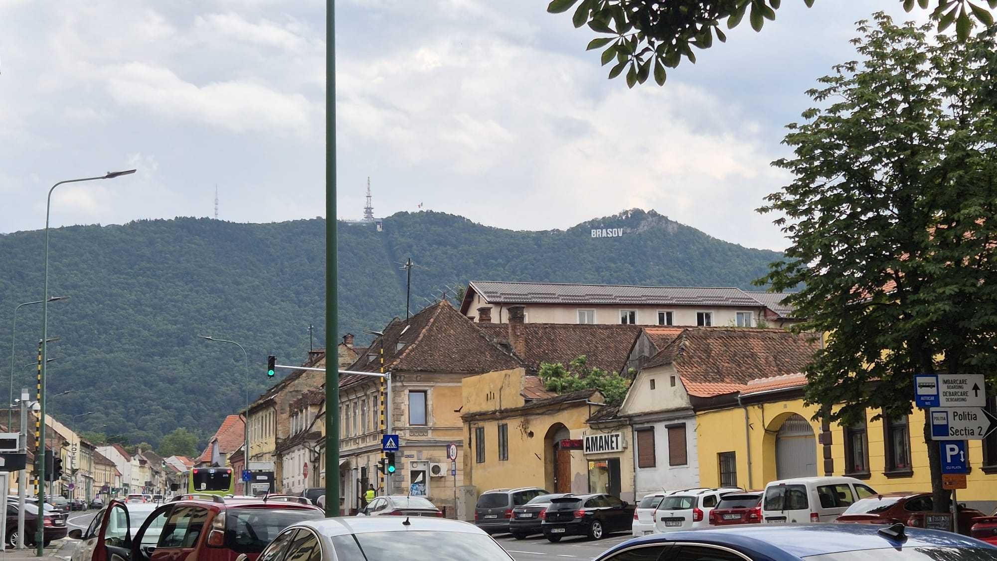 Apartament 3 camere in Centrul Istoric al Brasovului