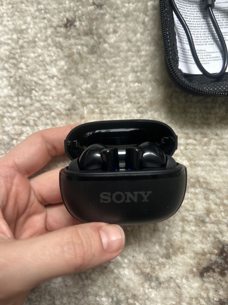 Casti sony,noi noute