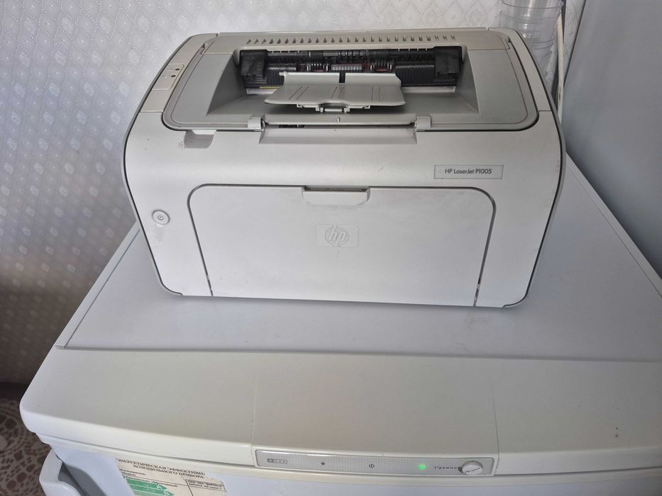 Принтер Hp laser jet P1005