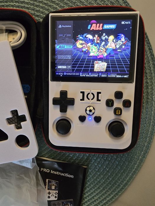 Consola multi-platform jocuri R36Pro