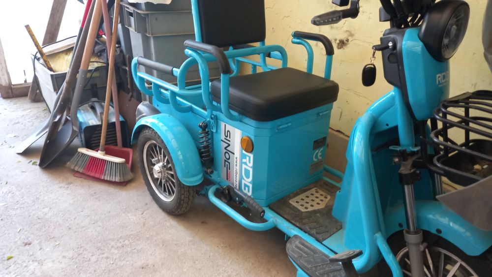 Moped electric fără permis