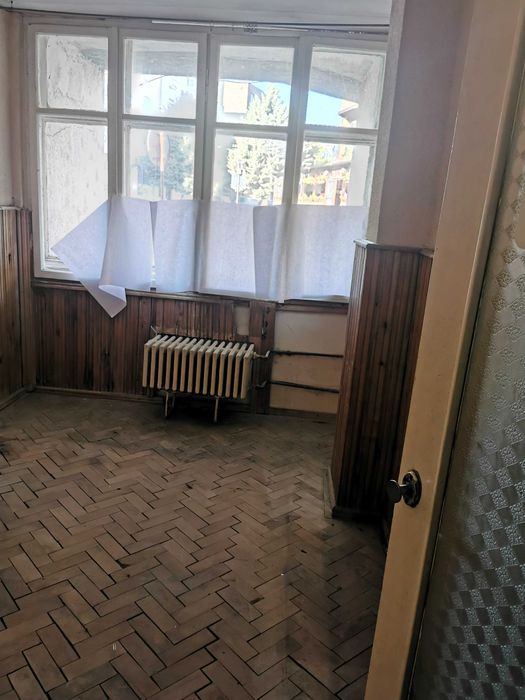 Vand spatiu comercial zona centrala