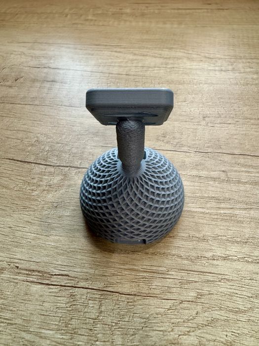 Премиум стойка за Apple Watch – стабилна и еко изработка