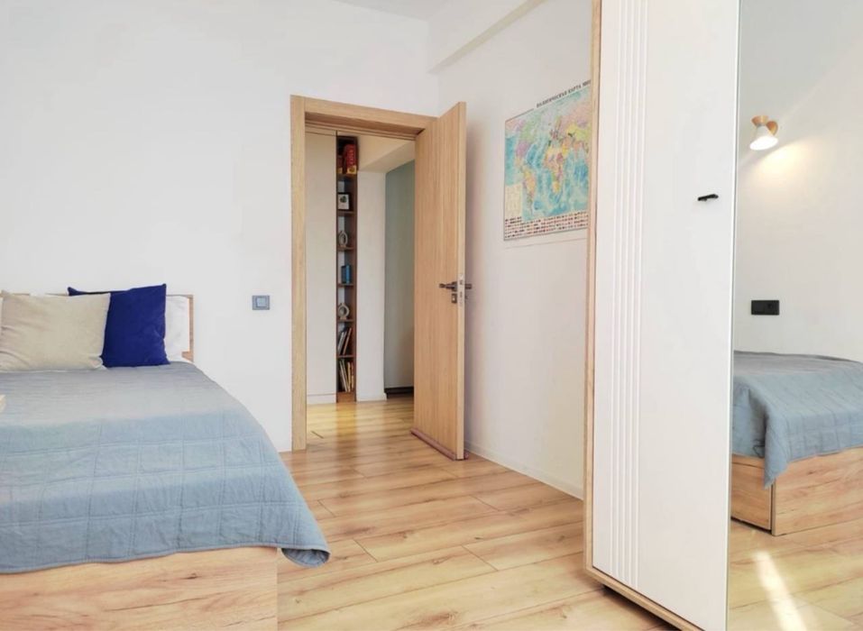 Банковский дом 4/7/12 Ориентир Мирабадский рынок