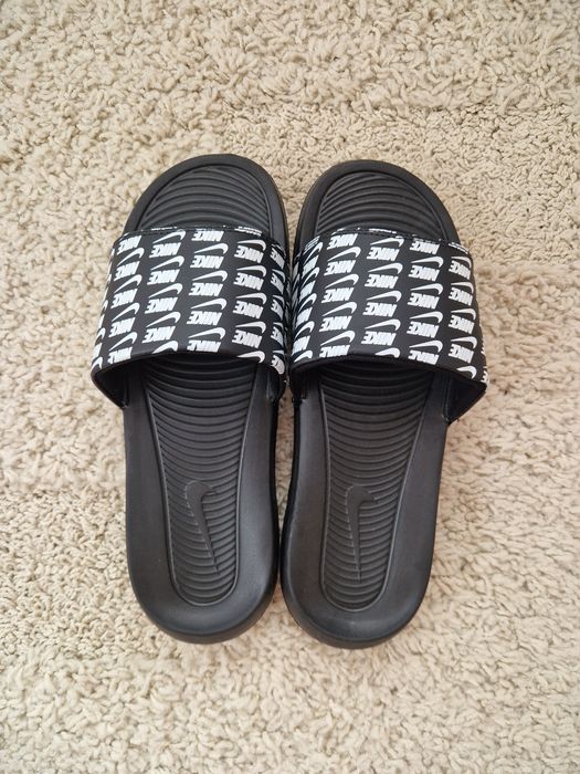 Чехли на Nike 45