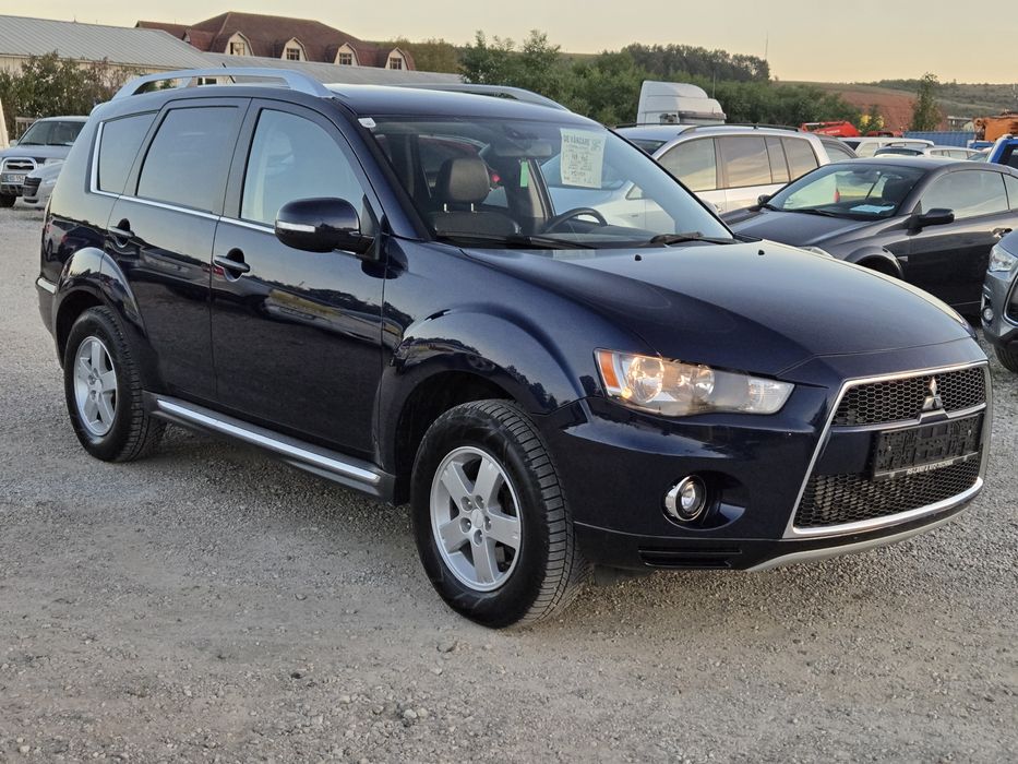 Mitsubishi Outlander 4x4 / 2.0 diesel / Fabricație 2010