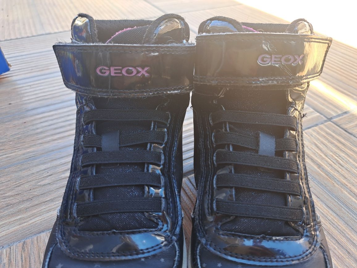 Спортни обувки, кецове Geox 36 номер за момиче