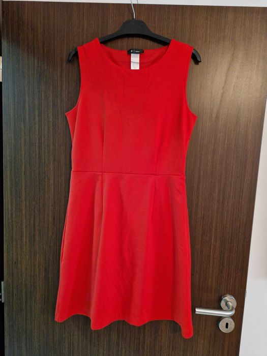 Vand rochie de zi de birou