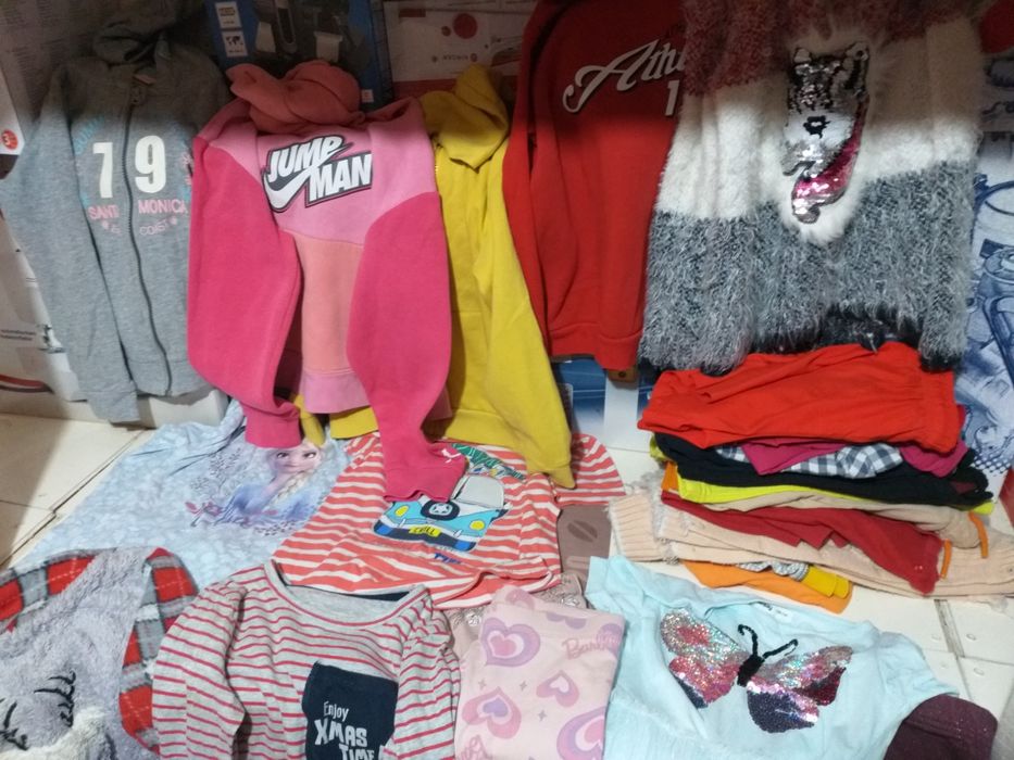 Lot Haine Fetite Nr 124-134 ...30.Articole