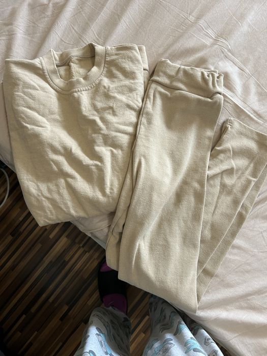 Дрехи, нови и втора употреба БЕЗ ЗАБЕЛЕЖКА