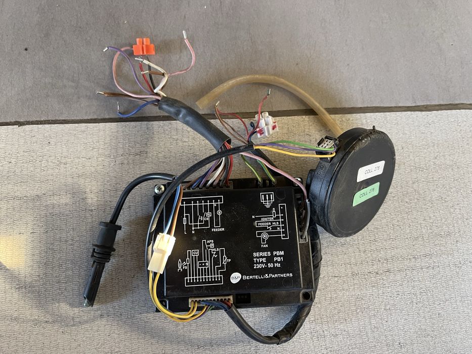 Управление за пелетна камина ferroli