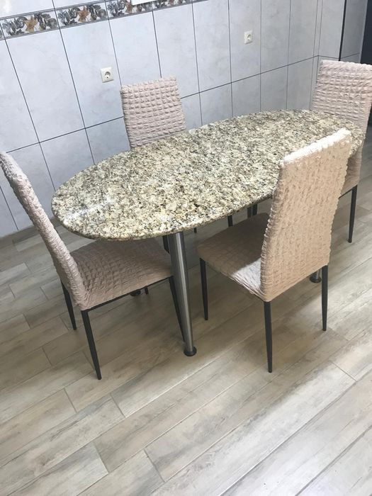 Masa bucatarie din granit