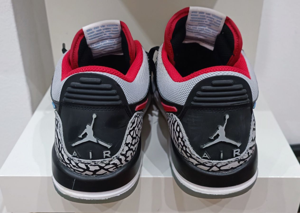 Nike Jordan legacy 312 low marimea 39