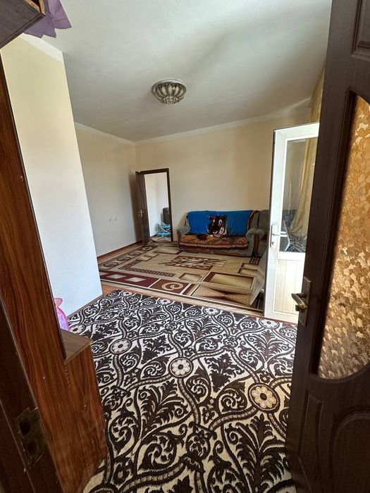 6 A dan 2 xonali uy sotiladi