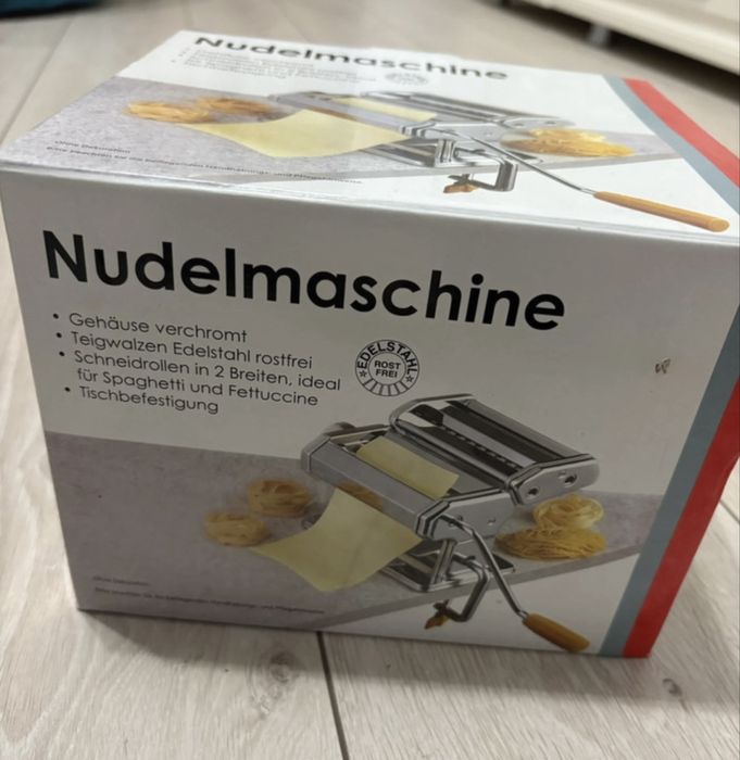 Masina de facut paste