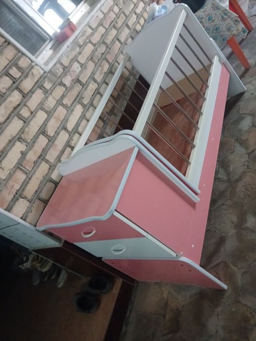 Xolodilnik va kravat detskiy