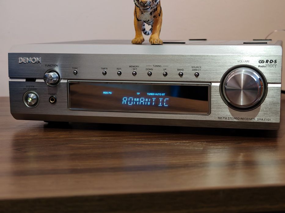 Denon DRA-F101. O piesă aparte, de top. Sunet de vis. Ca nou. Preț fix