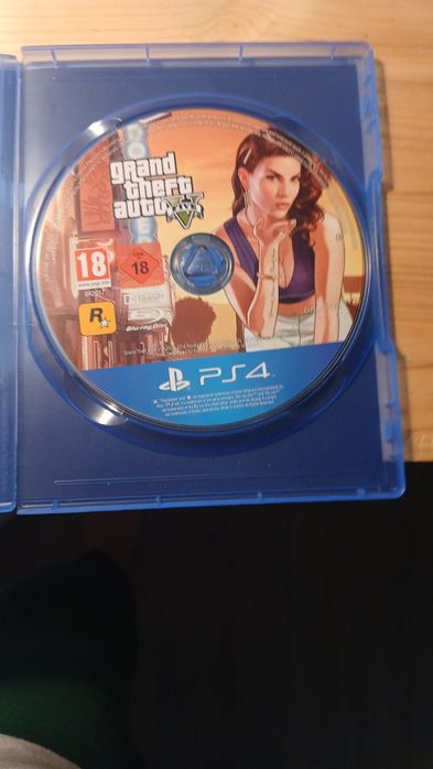 Vând sidiu grande theft auto online,getea