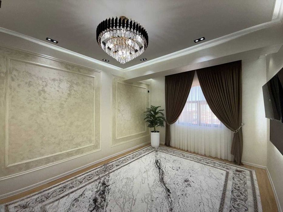 Продаётся 2х комнатная квартира с евроремонтом и лифтом в городе