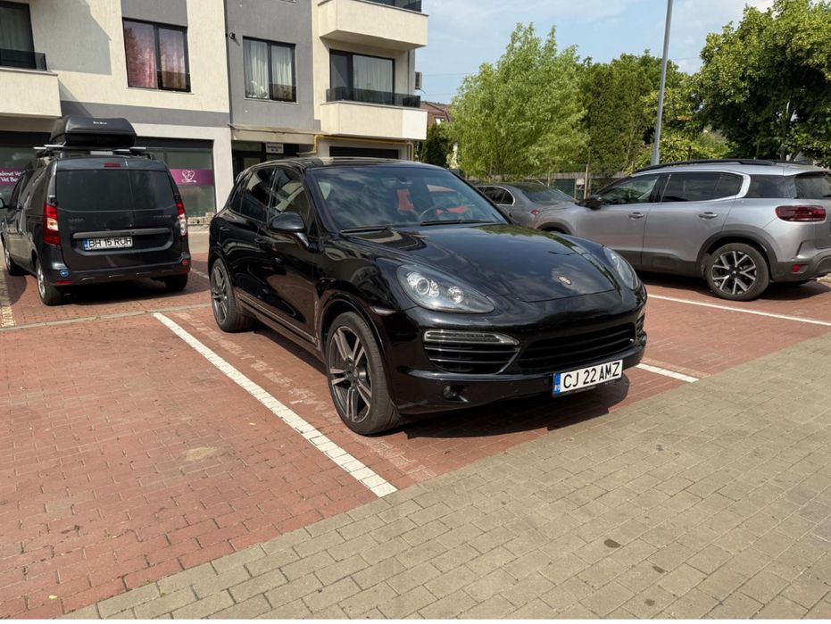 Porsche Cayenne 3.0d  15.700 eur (13.000  eur + 21%TVA deductibil