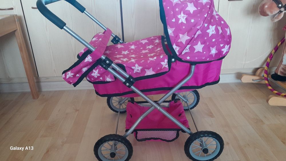 Количка за кукла