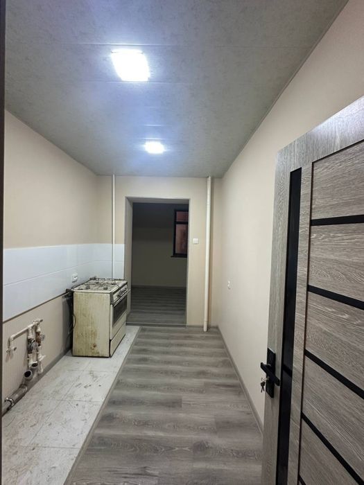 Продаю квартиру в Яшнабадском районе Авиасозлар-2, 3х комнатная 70м2