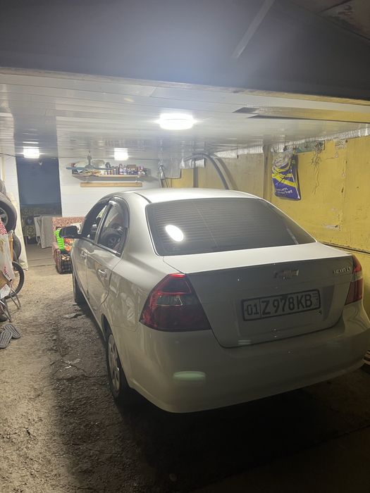 Нексия 3 в хорошом состаяние торг уместин 1 хозяин