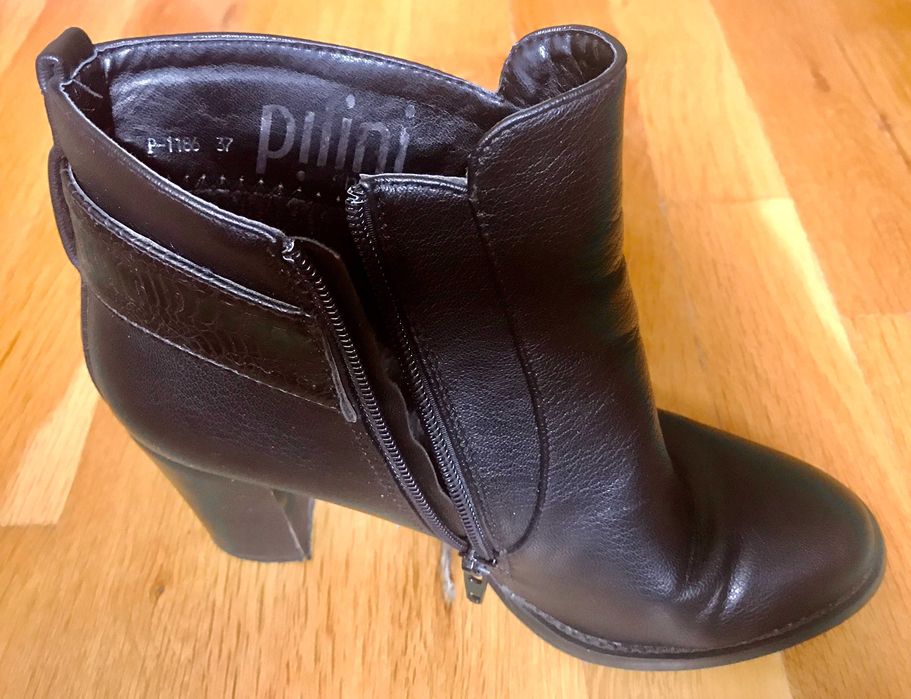 НОВИ дамски боти, номер 37