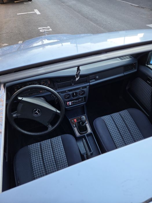 W201 190e 1.8 ASD Manual