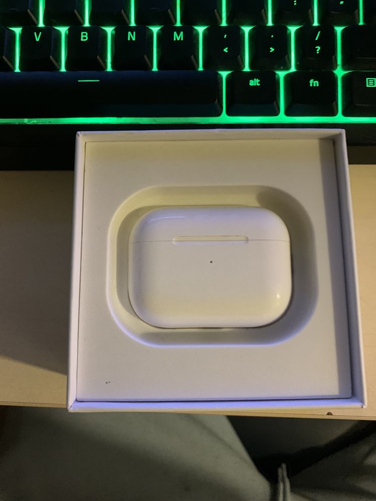 AirPods pro Magsafe2