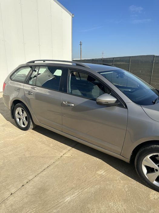 Usa stanga dreapta fata spate skoda octavia 3 break