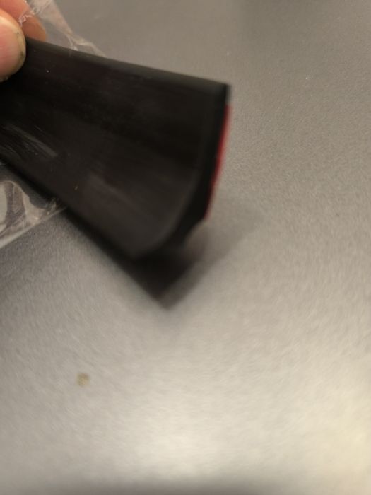 Г-образен гумен самозалепващи профил