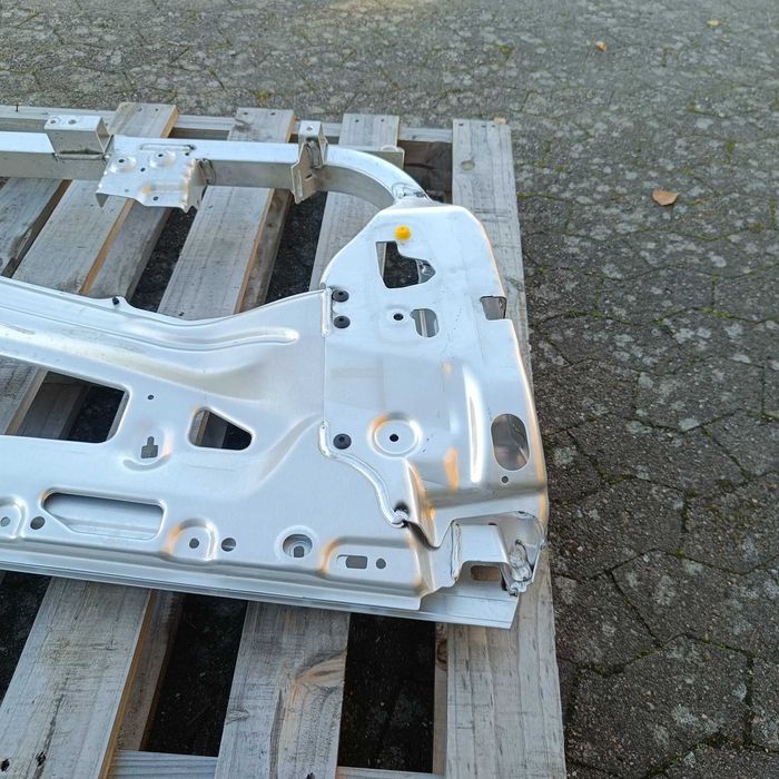 Предна лява врата BMW I3