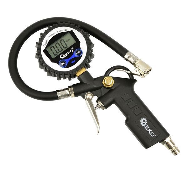 Пистолет за напомпване на гуми с цифров манометър geko
