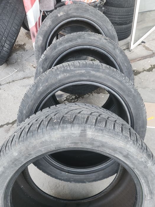 275/45/20 Гуми зимни