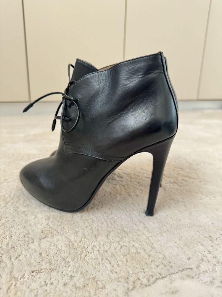Botine piele naturala marimea 37