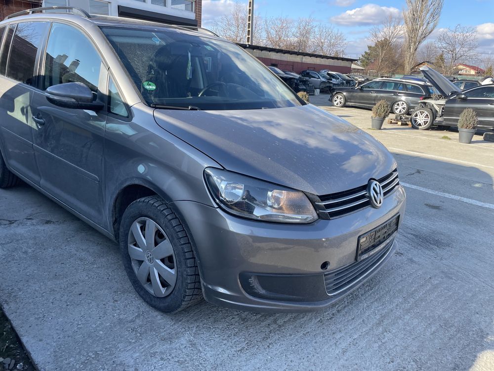 Motor Volkswagen Touran 1.6 tdi CAYC 2012