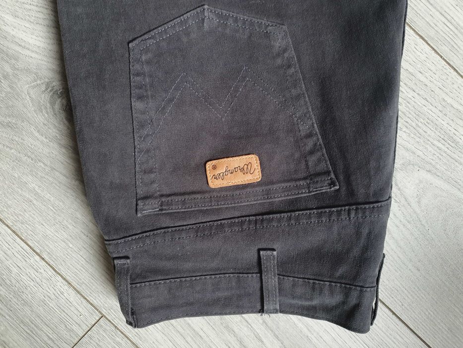 Blugi WRANGLER "Texas Stretch" - Marime W38 L30 (Talie 99 cm)