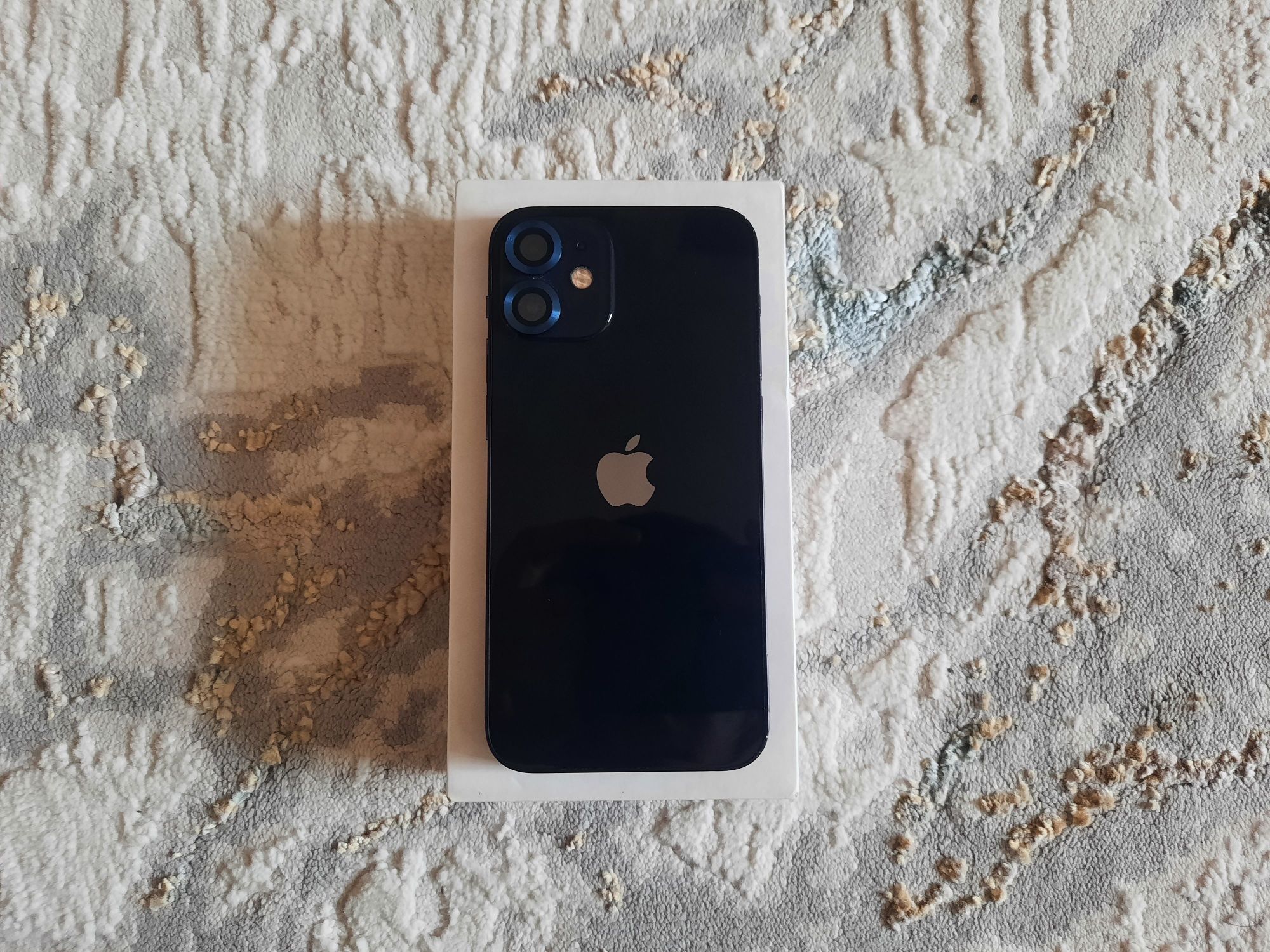 Iphone 12 mini с каробкой