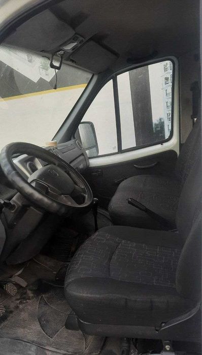 Furgon sotiladi Фургон продается