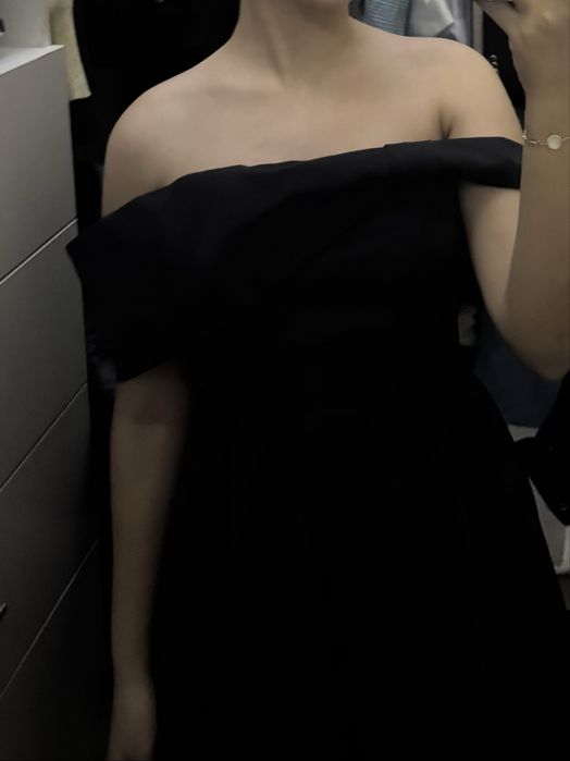 Новое платье с биркой