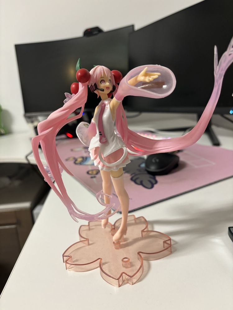 Figurina Anime Vocaloid Sakura Hatsune Miku