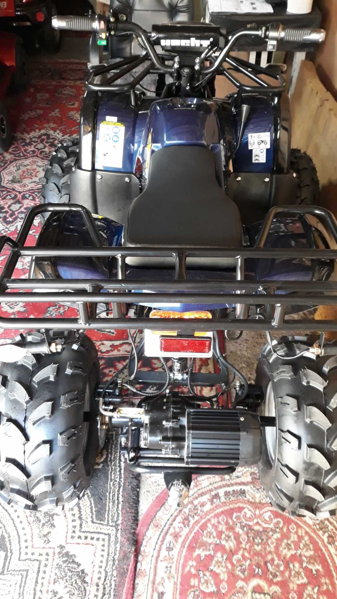 ATV electric Hecht 56150. 1200 W, autonomie 60 k,m capacitate 120 kg