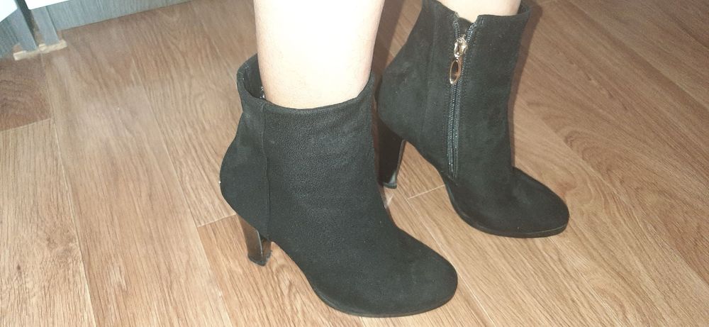 Продам новые полусапожки