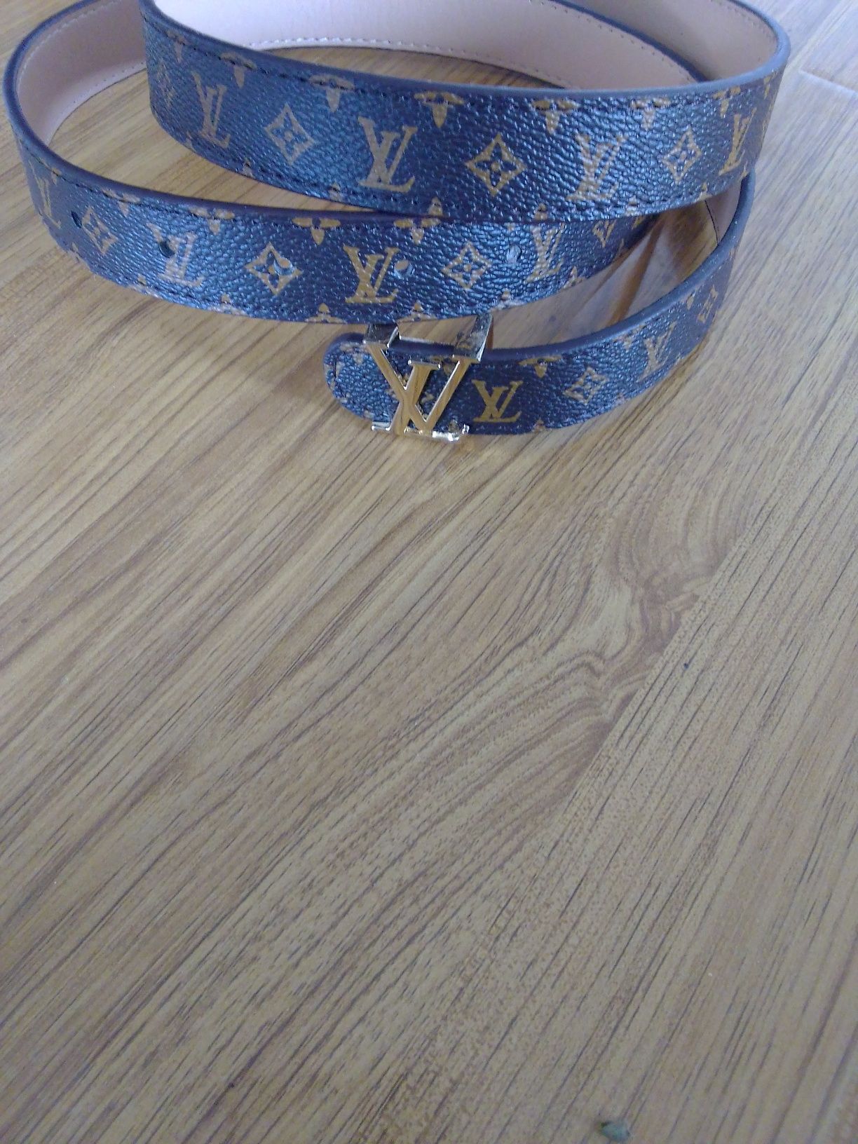 Curea dama louis Vuitton