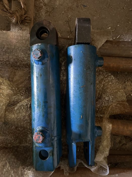 Продам два новых гидроцилиндра МЦ 80/40х160