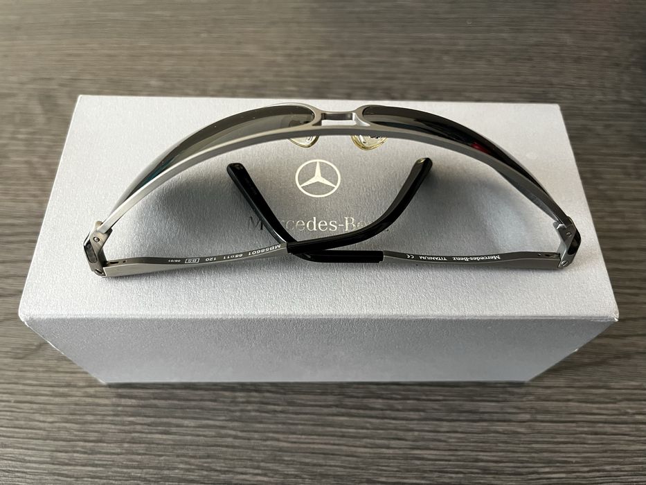 Слънчеви очила Mercedes-Benz