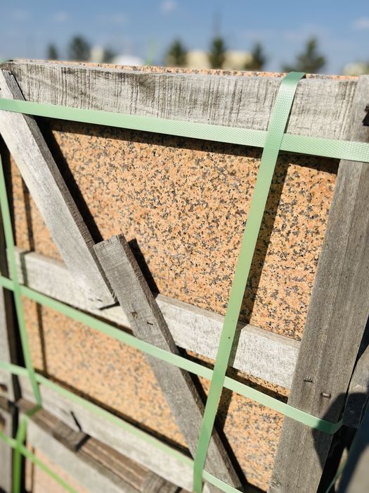 Гранит в наличии! Монтаж цоколя, установка.